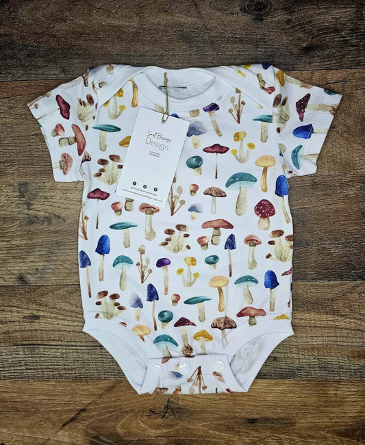 Mushroom bodysuit, infant clothing, infant bodysuit: 9-12 month / Short Sleeve