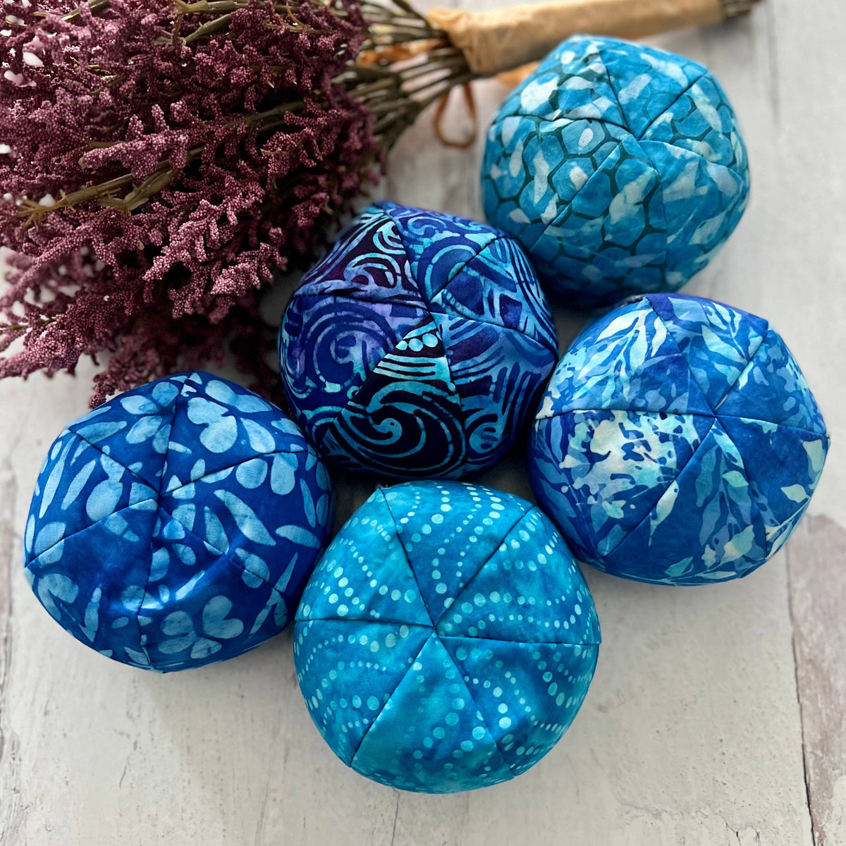 MASSAGE BALL stress relief, Good Medicine Ball, hot/cold: Greens / Unscented FLAXSEED ONLY