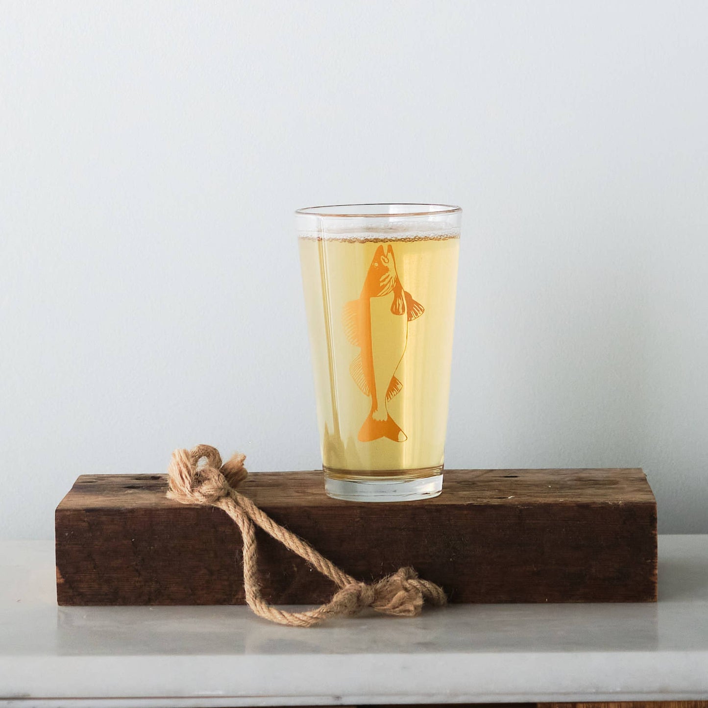 Gone Fishin' Glassware: Trout / Standard Pint