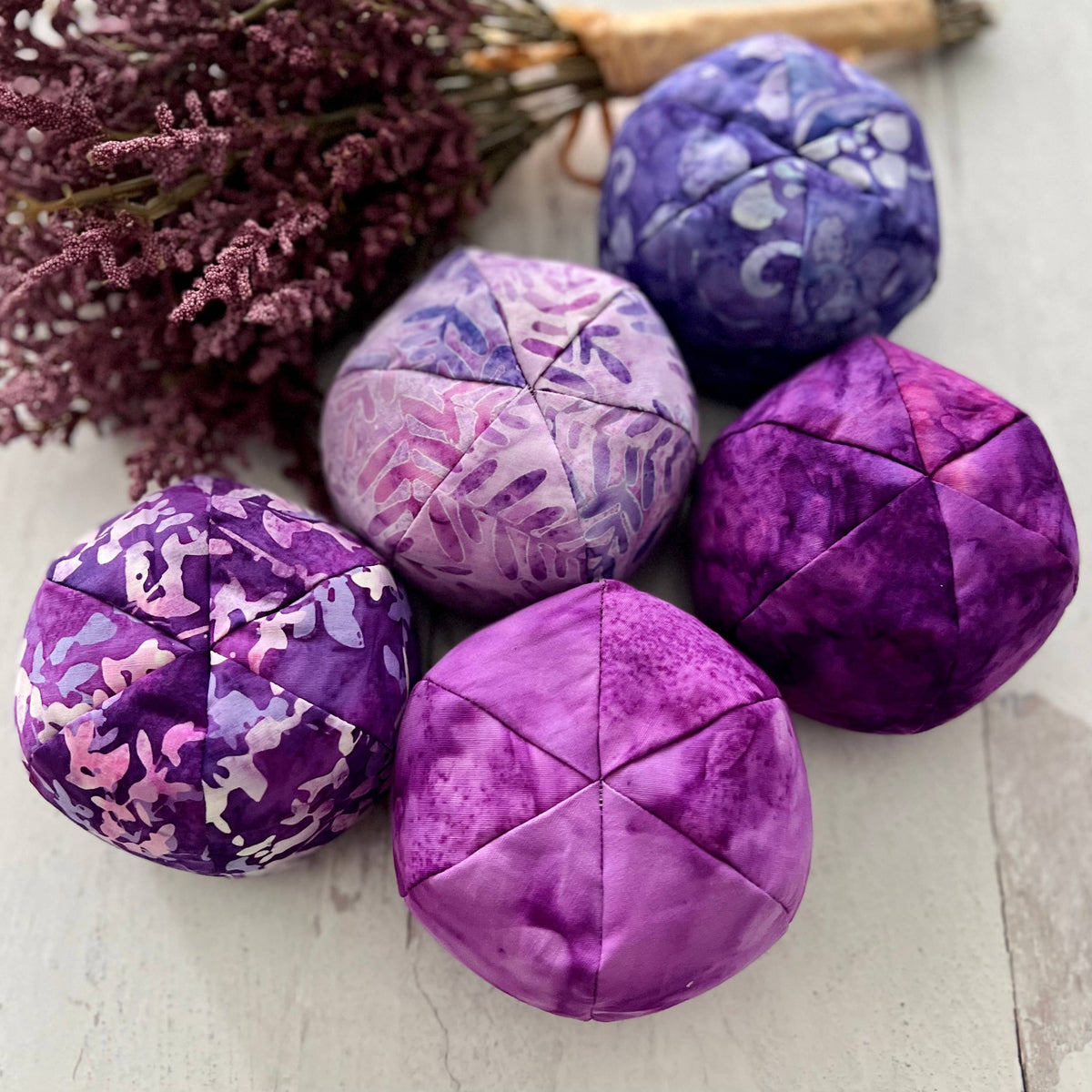 MASSAGE BALL stress relief, Good Medicine Ball, hot/cold: Greens / Unscented FLAXSEED ONLY