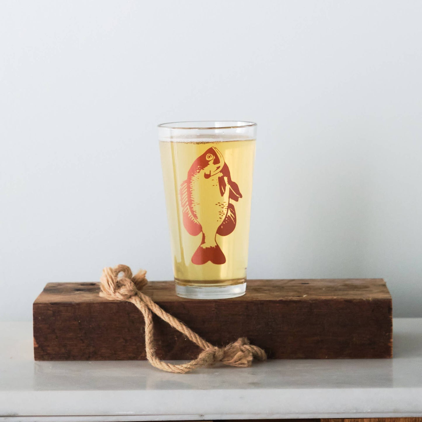 Gone Fishin' Glassware: Trout / Standard Pint