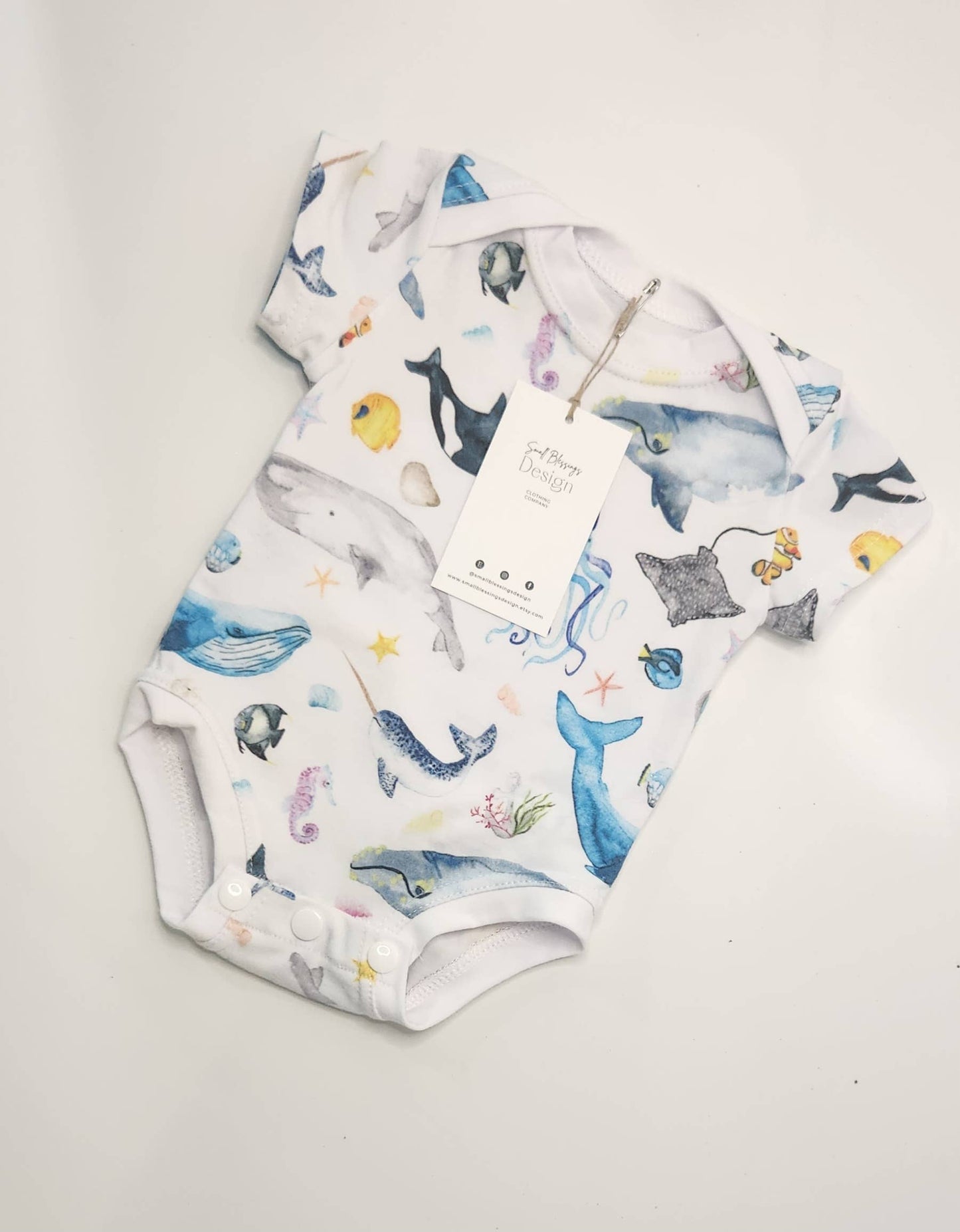 Infant bodysuit, whale bodysuit, infant romper,: Newborn