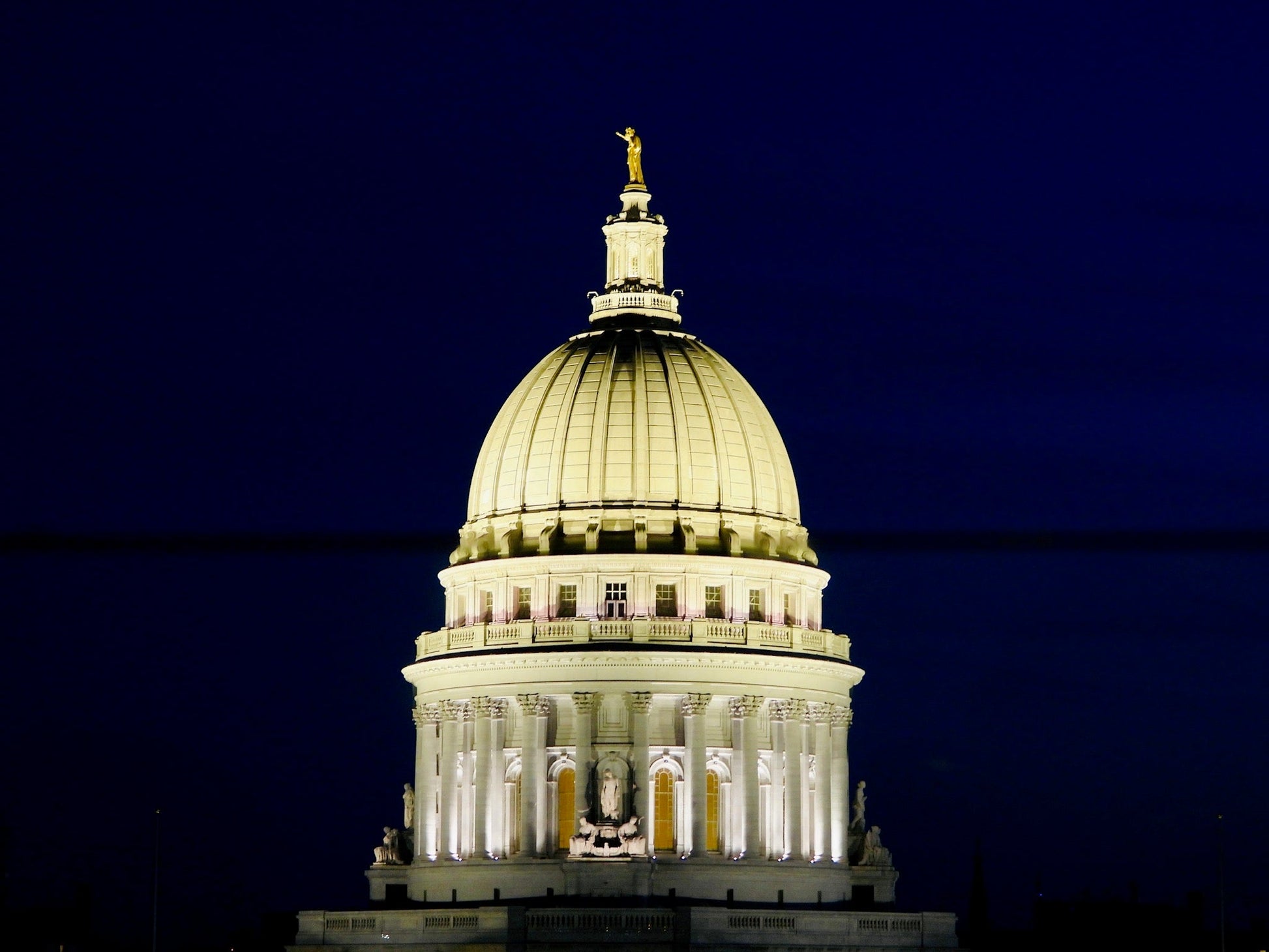 Capitol Dome at Night - The Regal Find