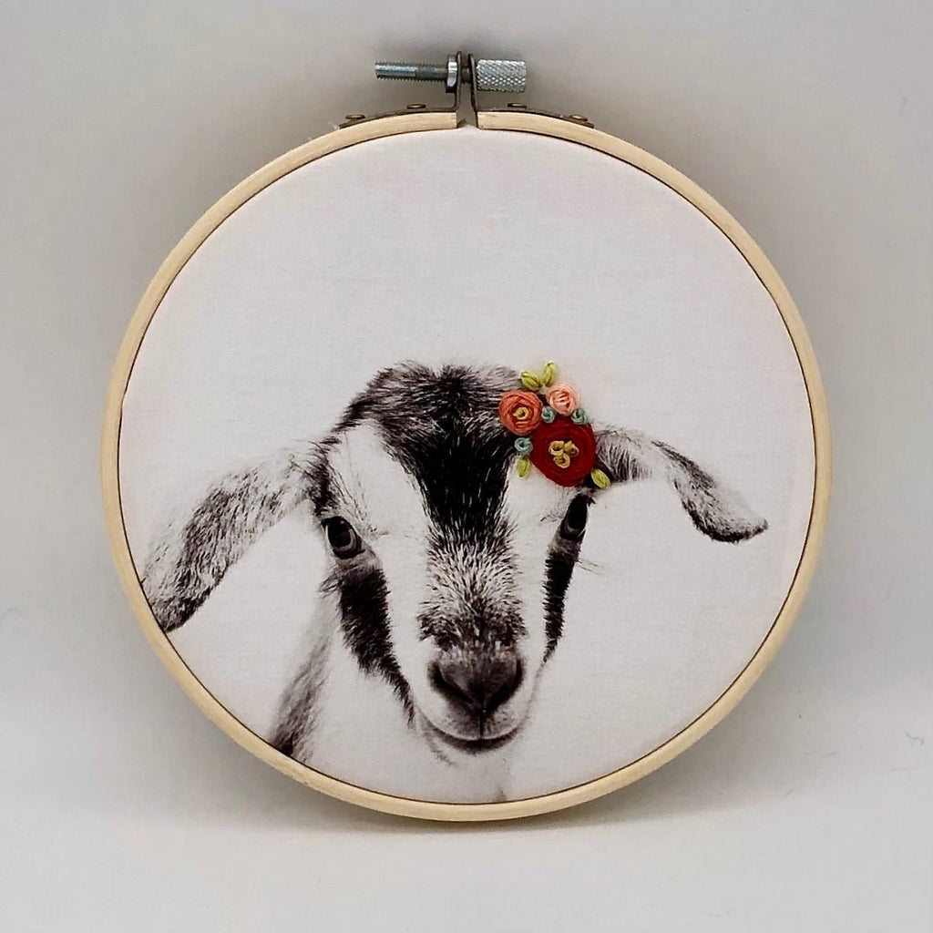 Animal Embroidery Hoops, 6-7 inches - The Regal Find